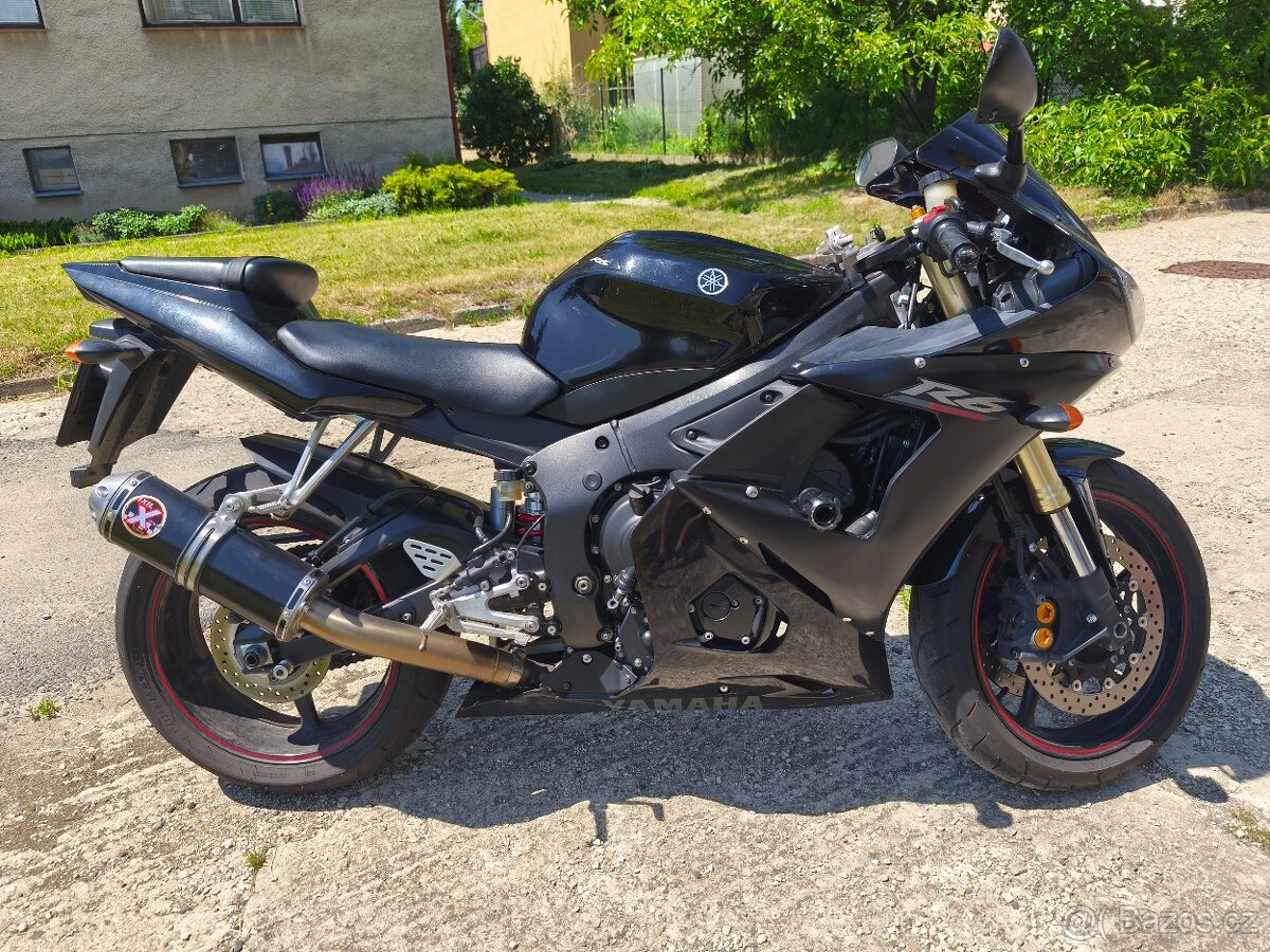 YAMAHA YZF-R6 RJ09 ROK 2005