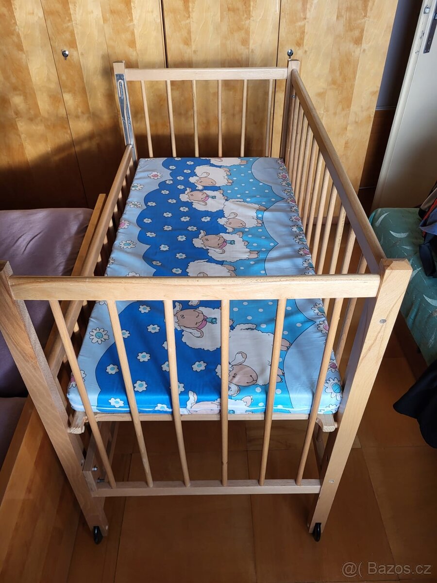 Dětská postýlka