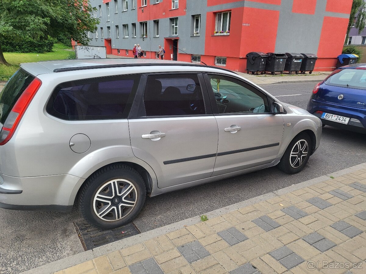 Prodám ford focus 1.8 benzín 92kw
