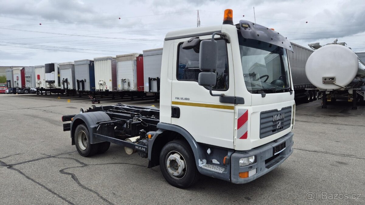 MAN TGL 12.180 4x2 BB EURO 3 - Hákový nosič kontejnerů