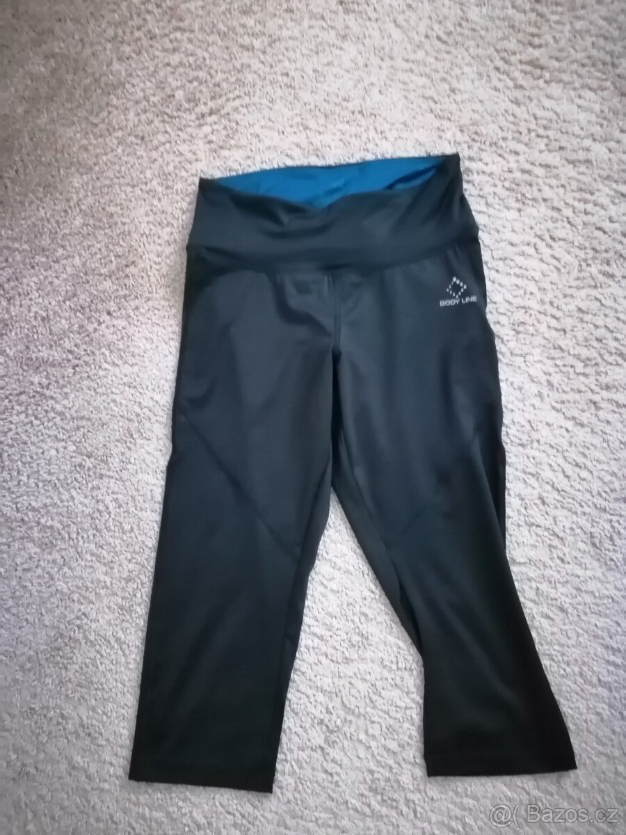 Dámské funkční leginy.