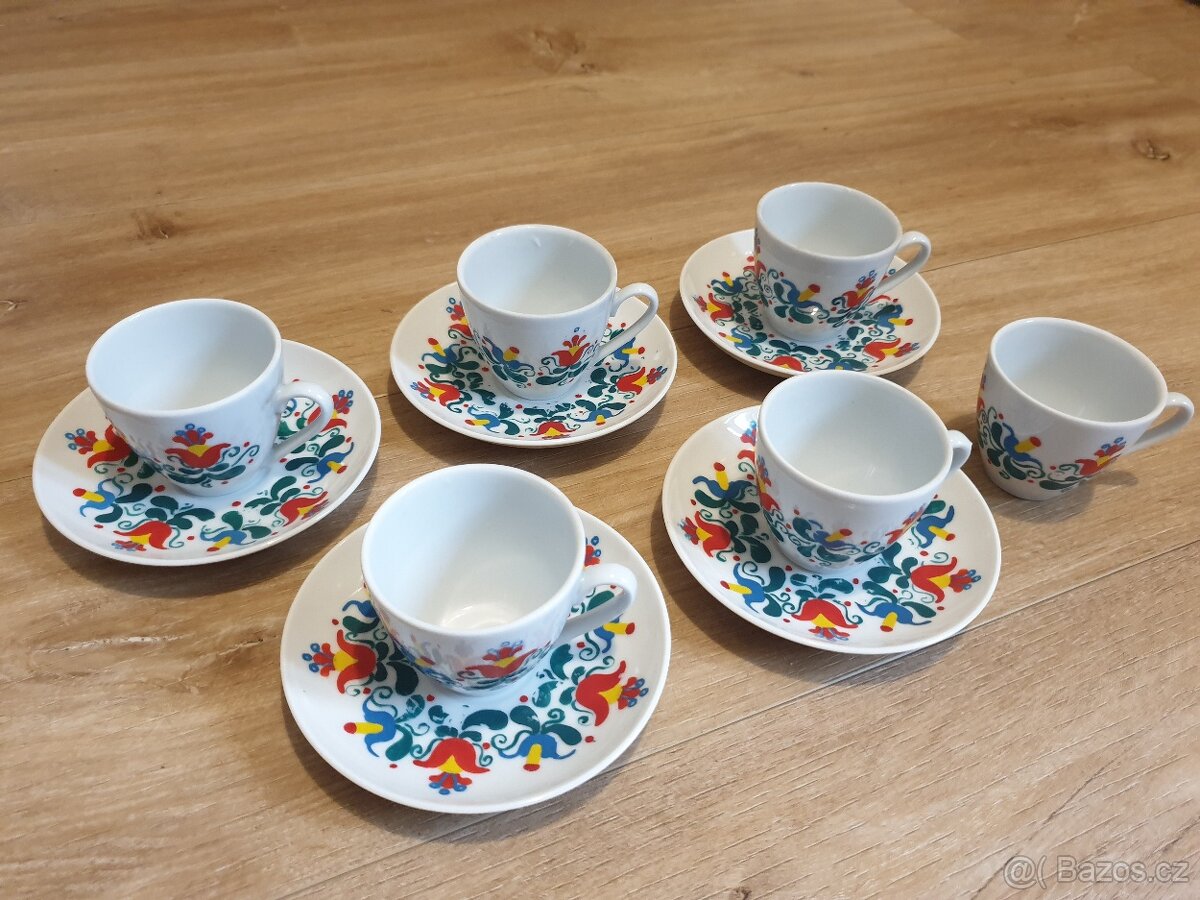 Malovaný čajový/kávový servis