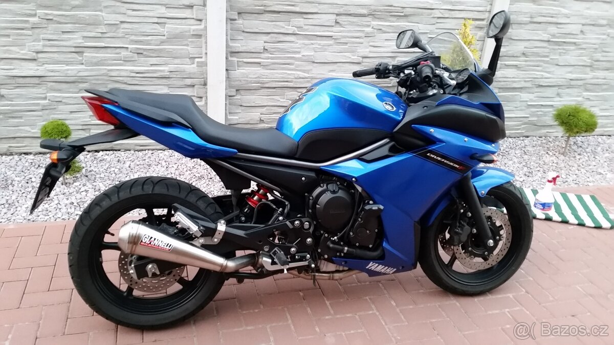 Motocykl Yamaha XJ6 Diversion F
