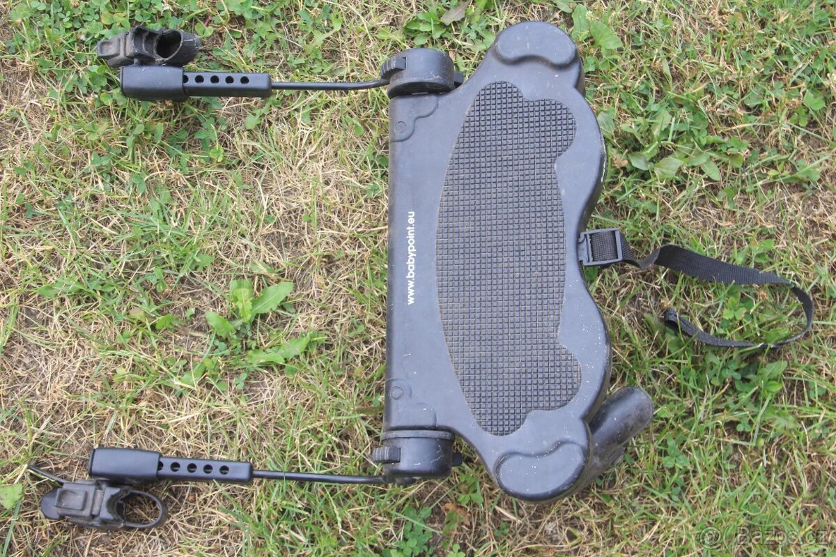 Stupátko, schůdek ke kočárku