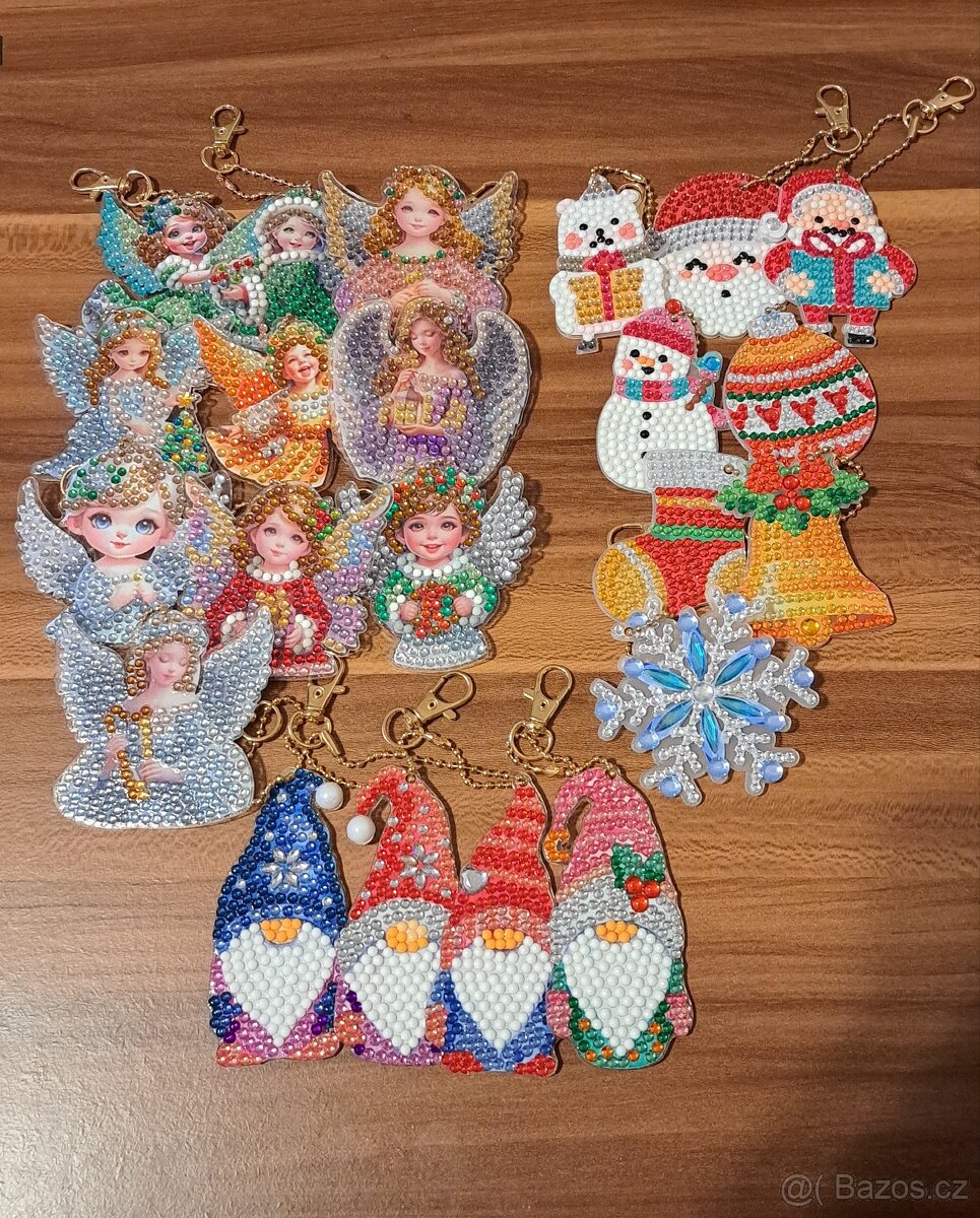 Vánoční přívěsky více motivů