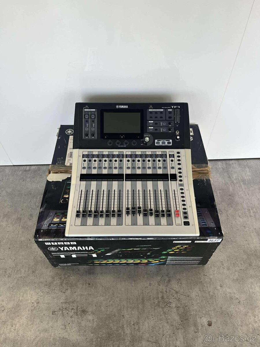 Mix Pult Yamaha TF-1