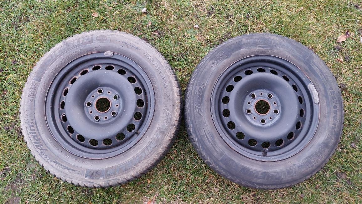 Zimní plechová kola Škoda octavia 3 195/65 r15