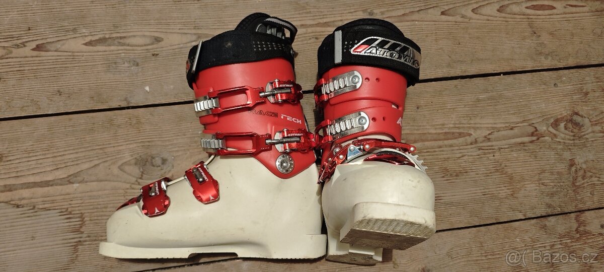 Lyžáky ATOMIC RACE TECH MP 250