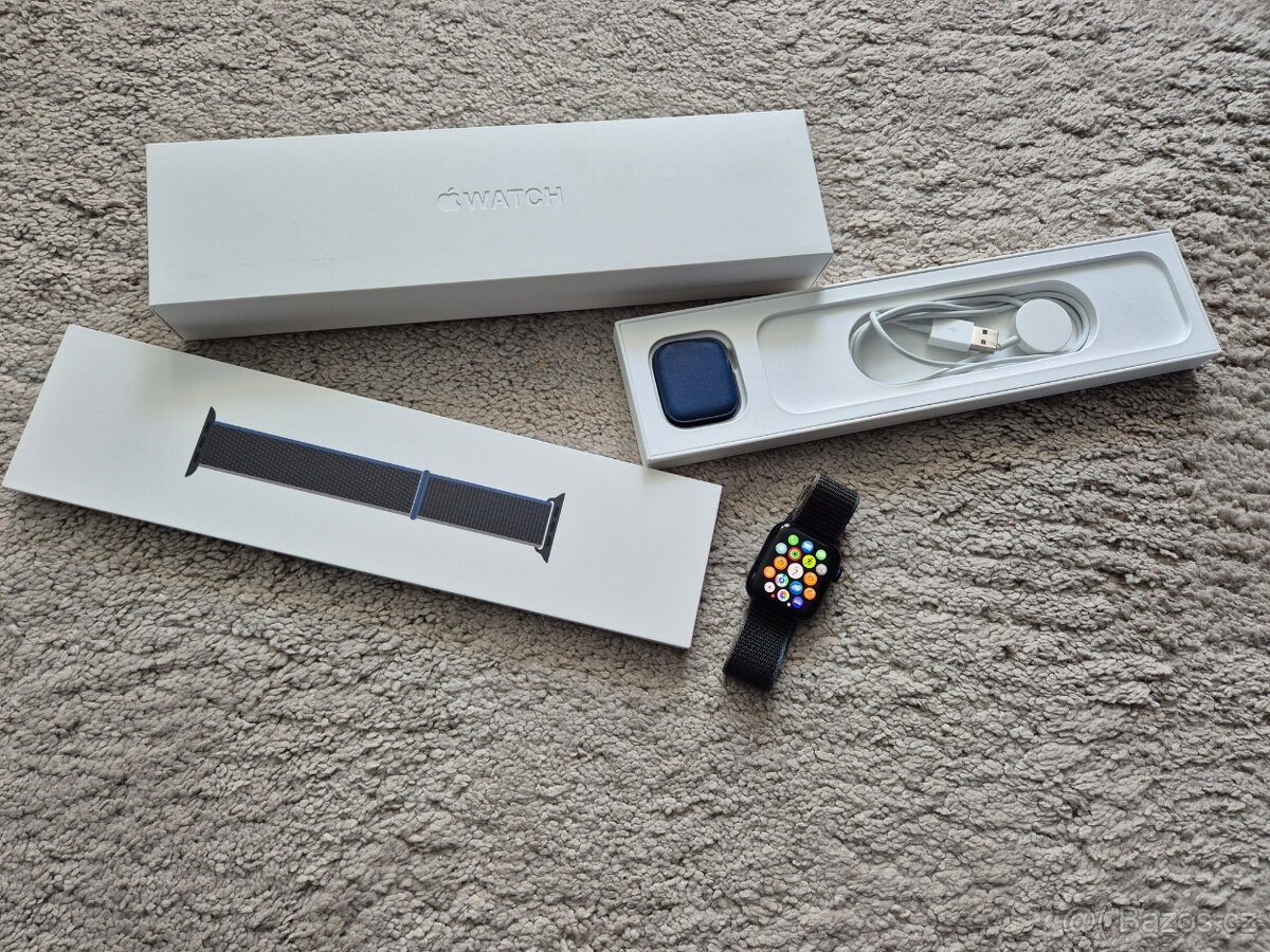 Apple Watch 6 40mm baterie 100%