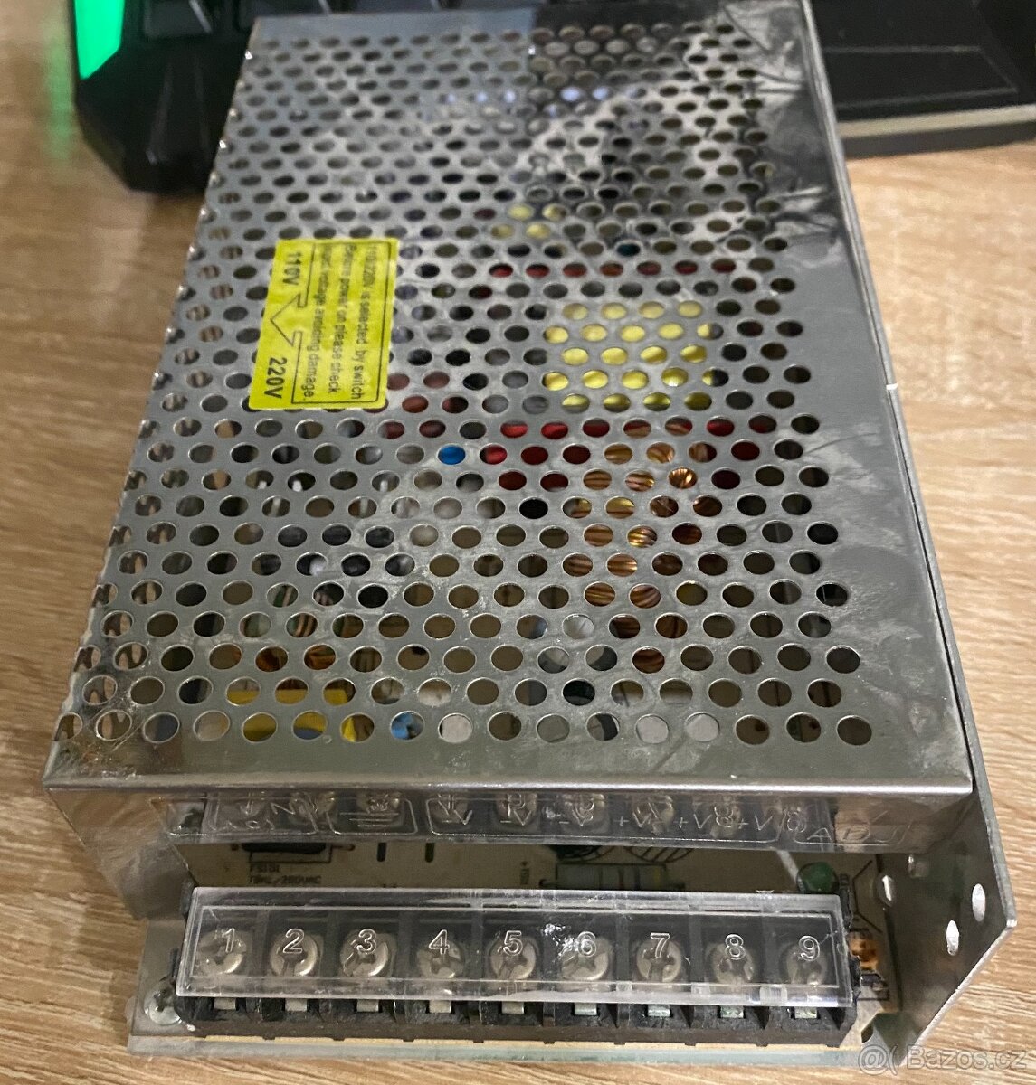 Napájecí zdroj 12VDC / 16,7A / 200W