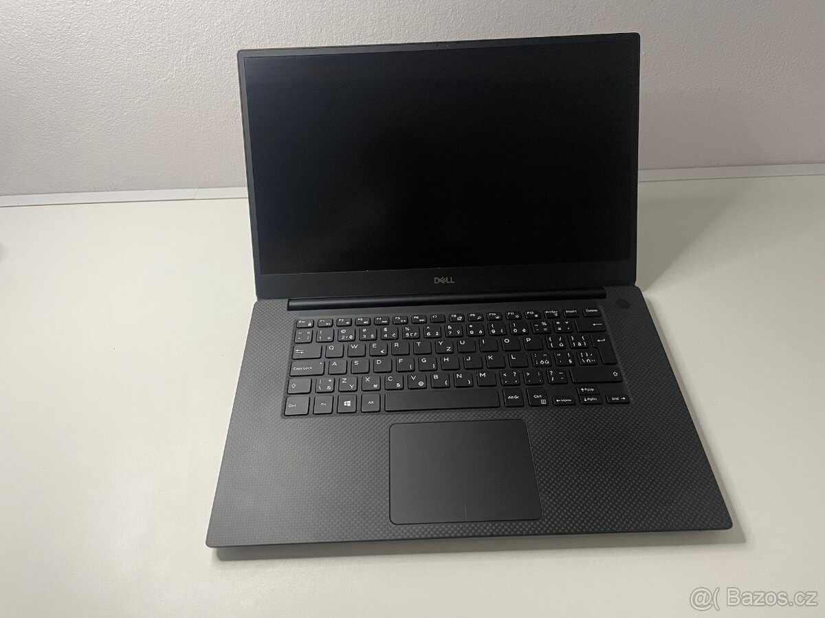Dell Precision 5540 i7 i7-9850H, nVIDIA Quadro - rozbitý
