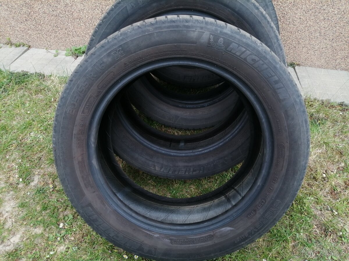 205/55 R16 MICHELIN