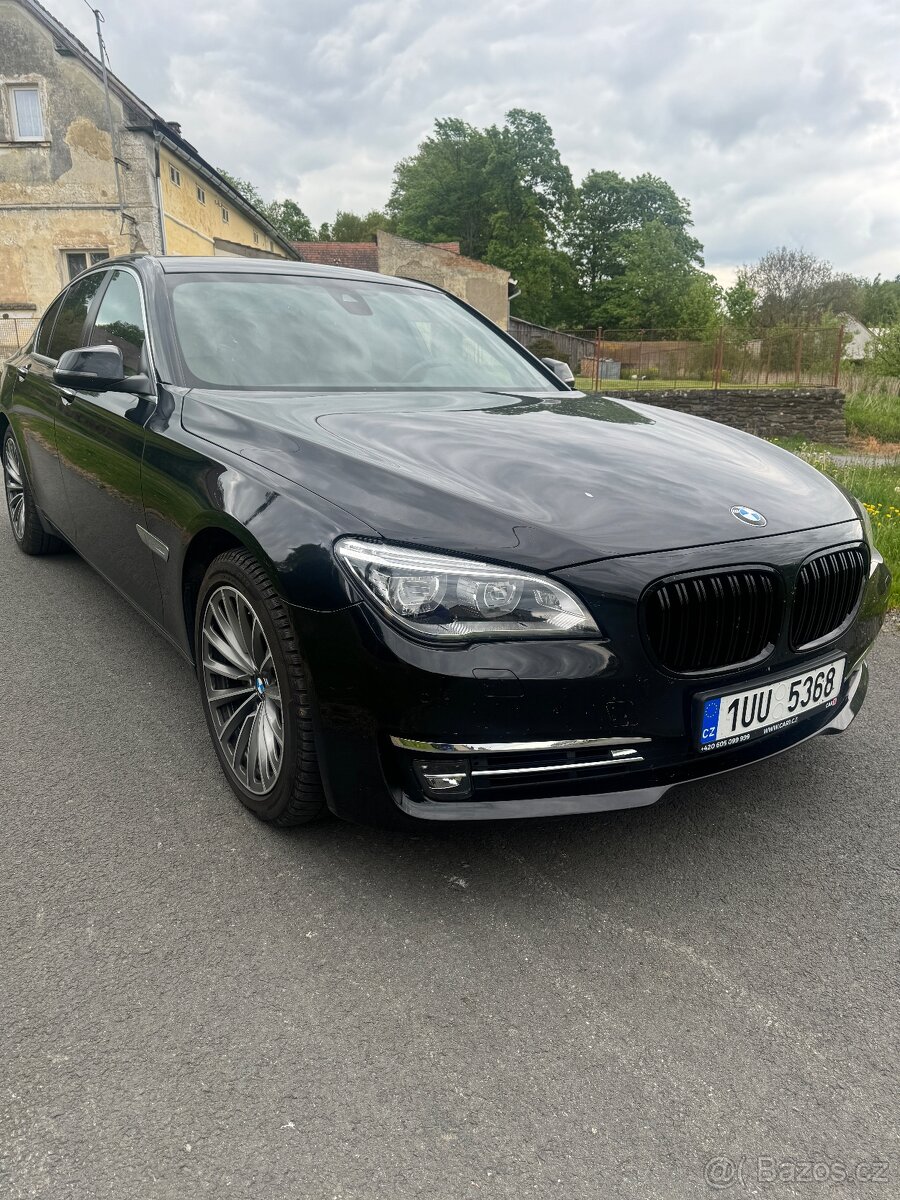 Prodám BMW F01 740d xdrive