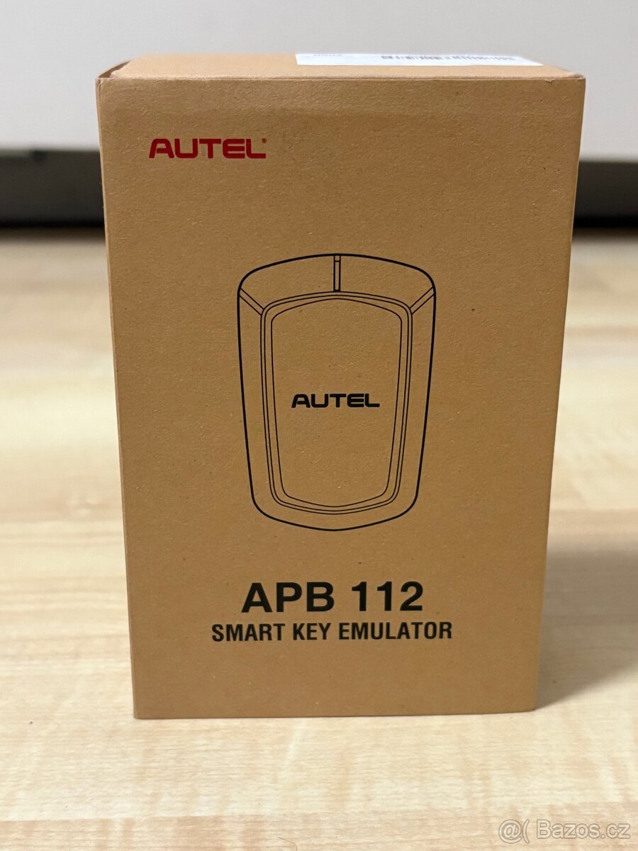Inteligentní simulátor klíče Autel APB112