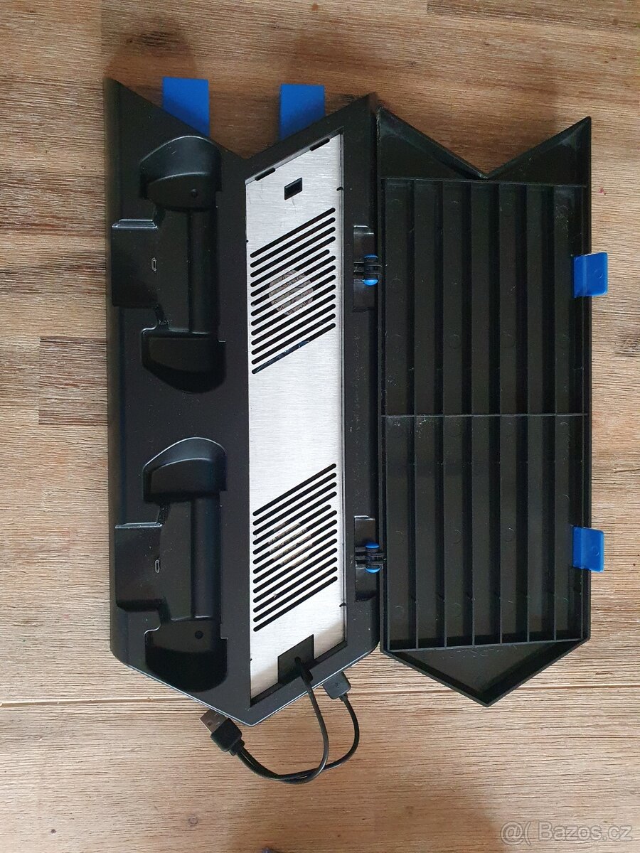 Nabíjecí a chladící stanice „Gaming Base“ pro PlayStation 4