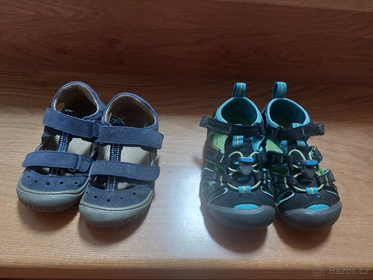 Sandalky Keen (27/28) a Filli (26)
