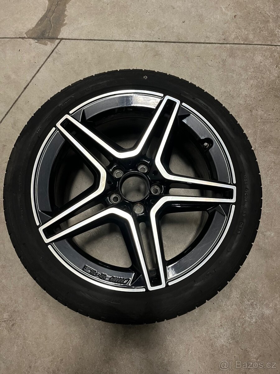 Kola Mercedes AMG 245/40 R18