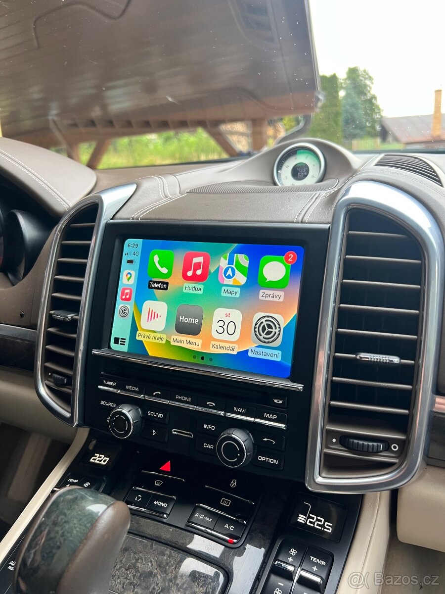 Apple CarPlay do Porsche profesionální instalace