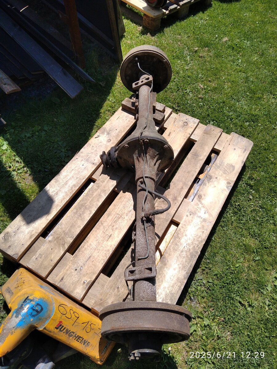 Zadní náprava GAZ 69