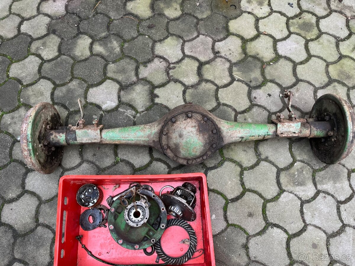 Předválečná Škoda 422 zadní náprava