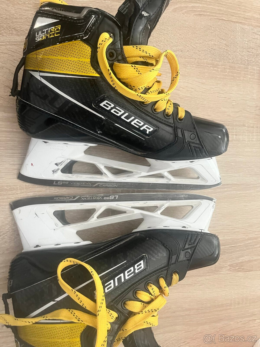 Brankářské brusle BAUER S20 ULTRASONIC GOAL