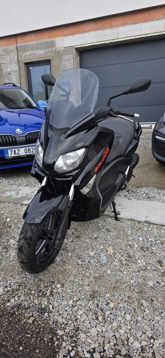 Yamaha x-max 125 r.v. 2013