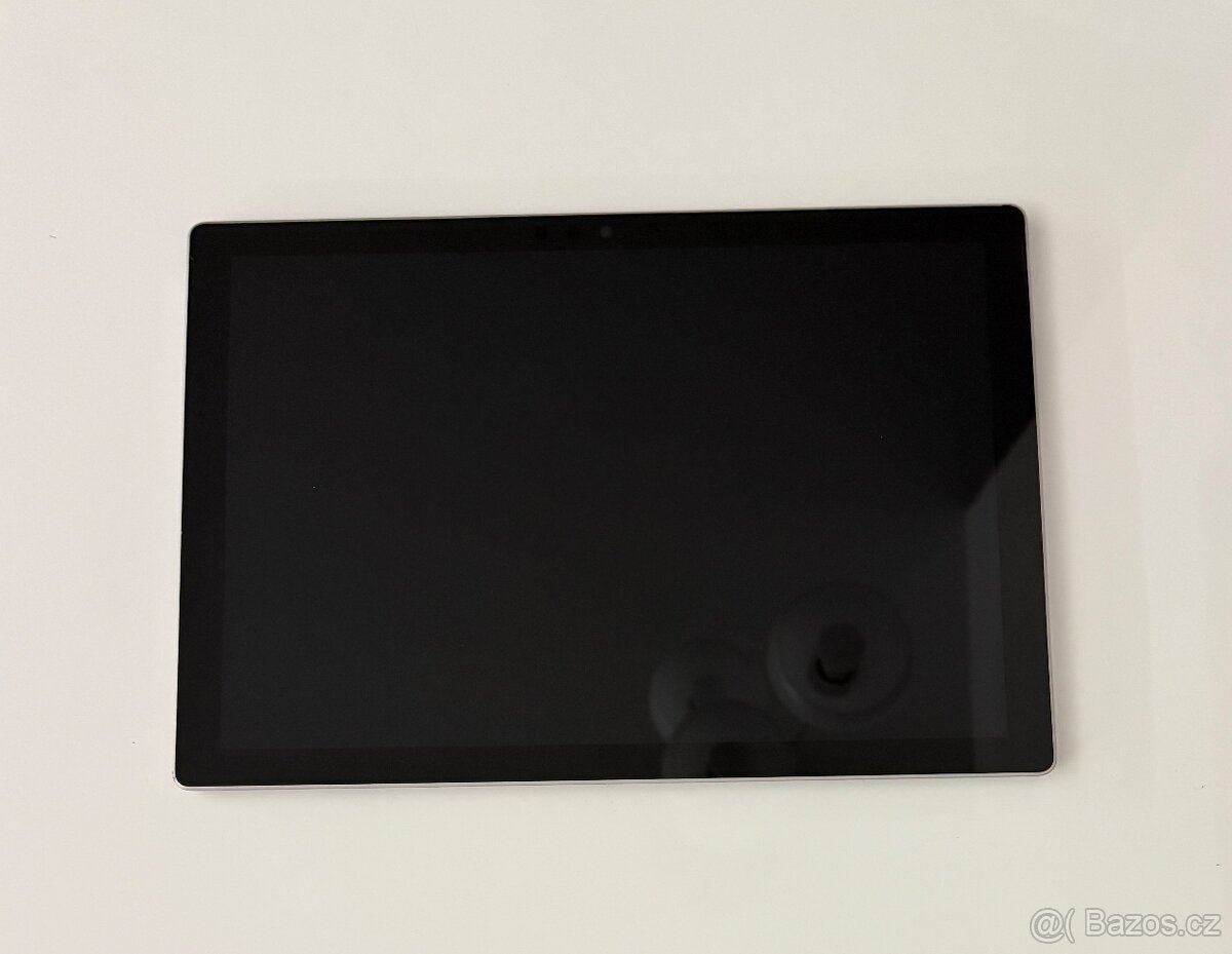 Microsoft Surface Pro 5