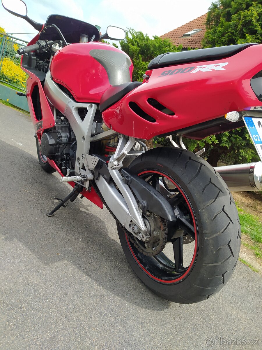 Honda CBR
