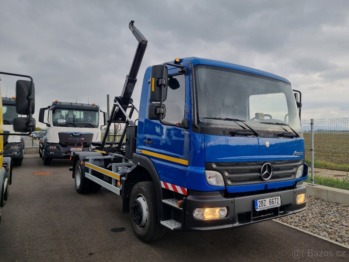 MERCEDES ATEGO 1215 + NOVÝ NOSIČ KONTEJNERU 8T