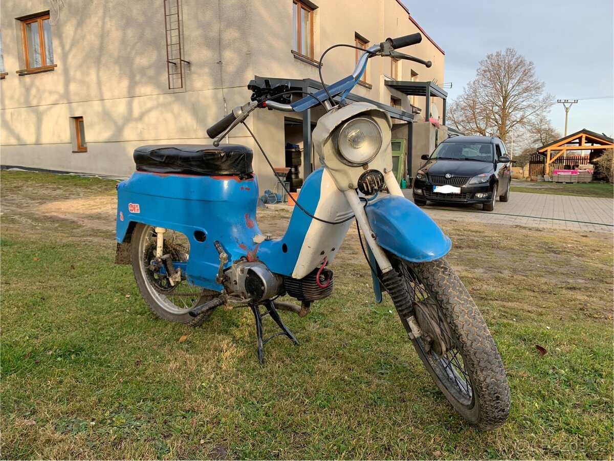 Jawa pionýr 21 (221)