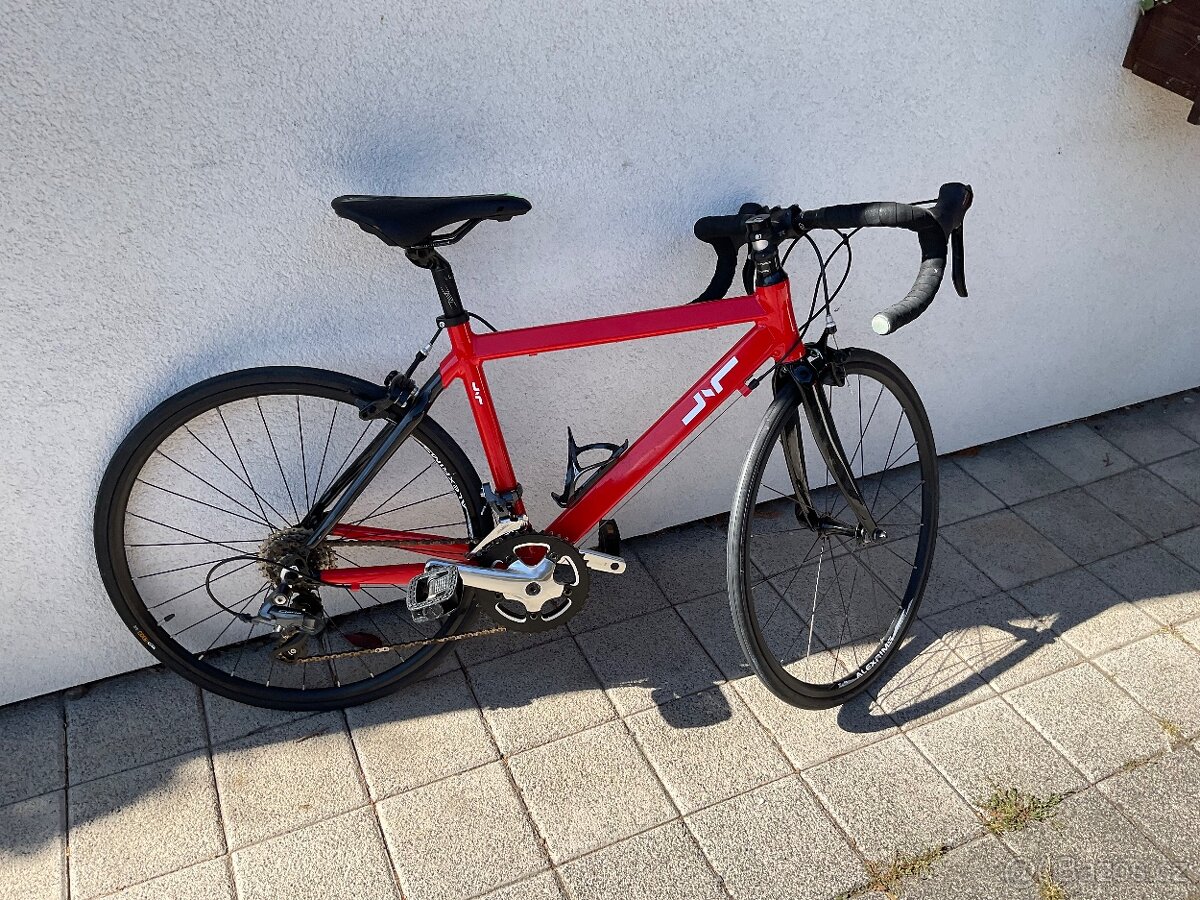 Dědskè silnični kolo