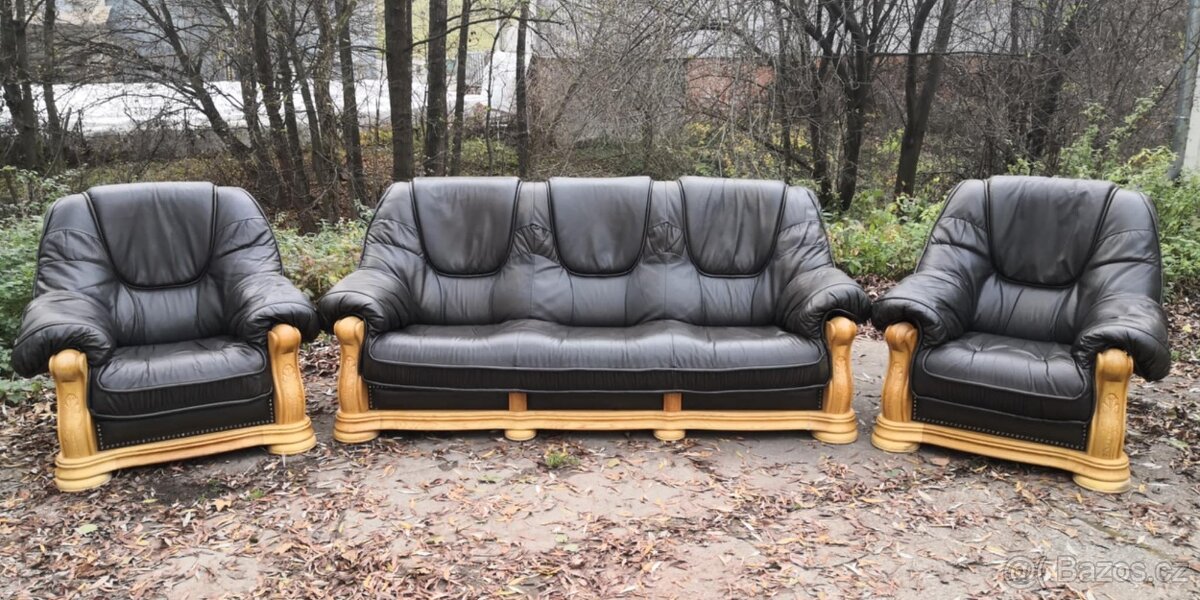 Kožená sedací souprava 3+1+1 s masivnim dubovým dřevem