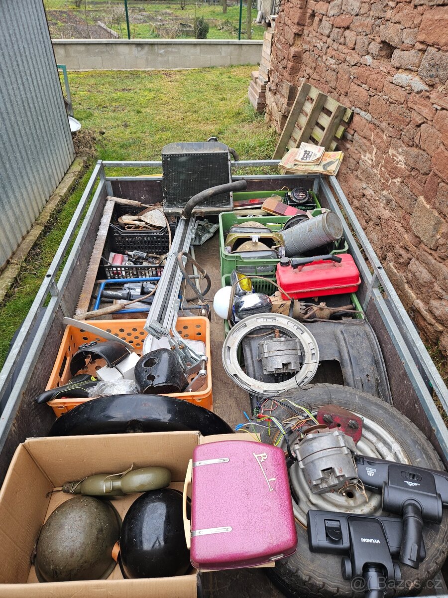 Konvolut dílů auto moto