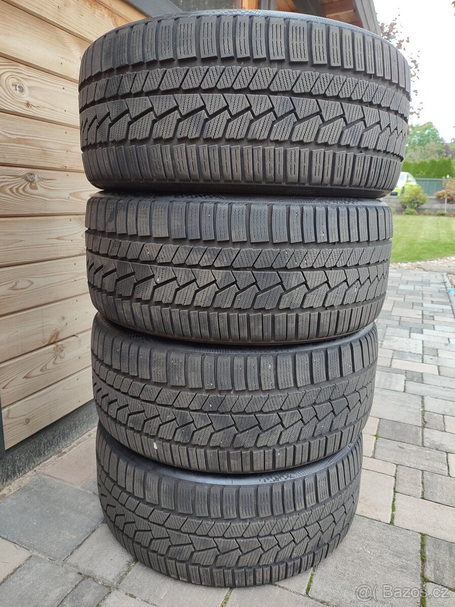 Prodám zánovní sadu zimních pneu 245/35 R 20 Continental