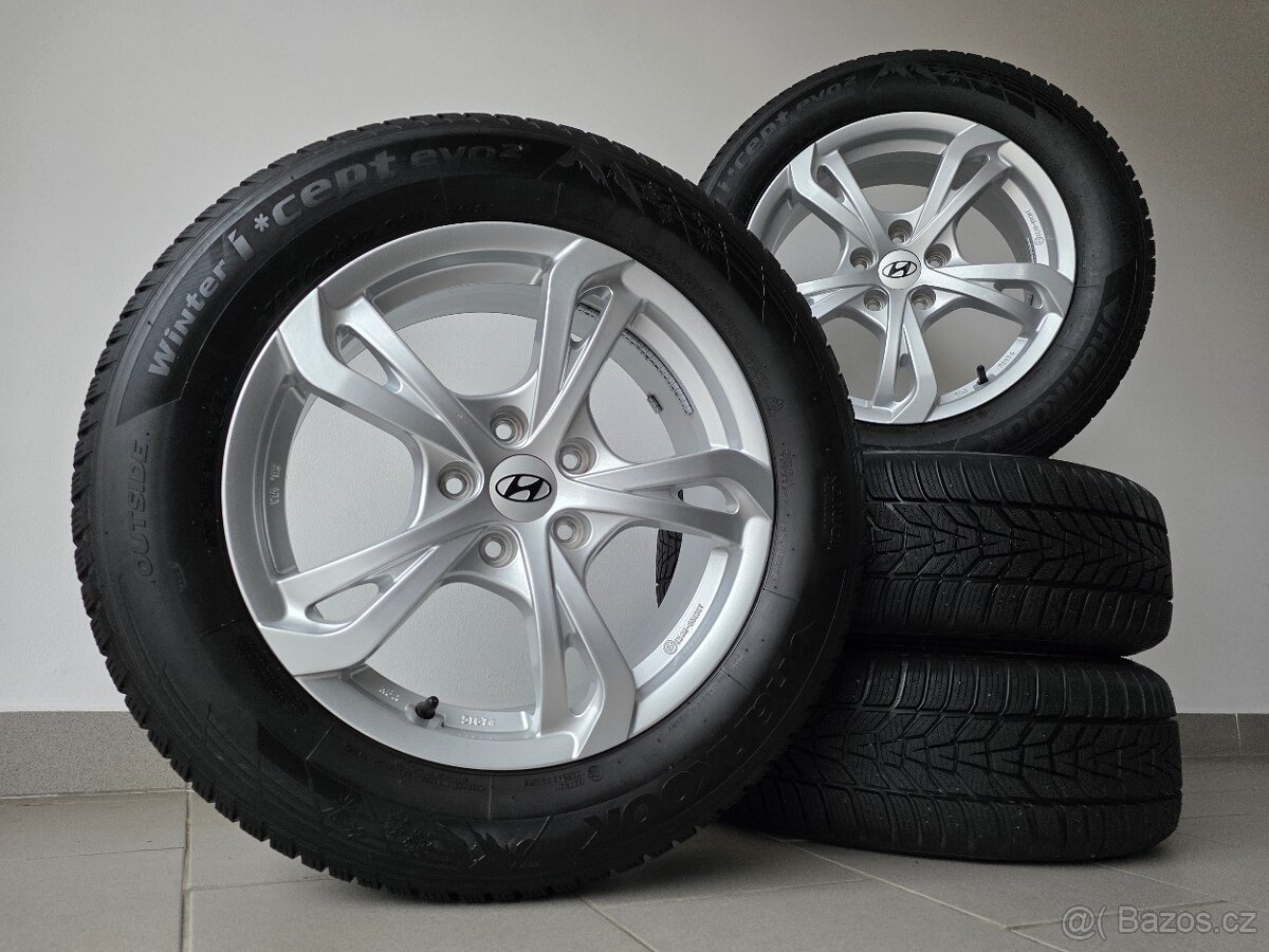 Zimní sada Hyundai 5x114 Pneu 225/60/17 - zánovní