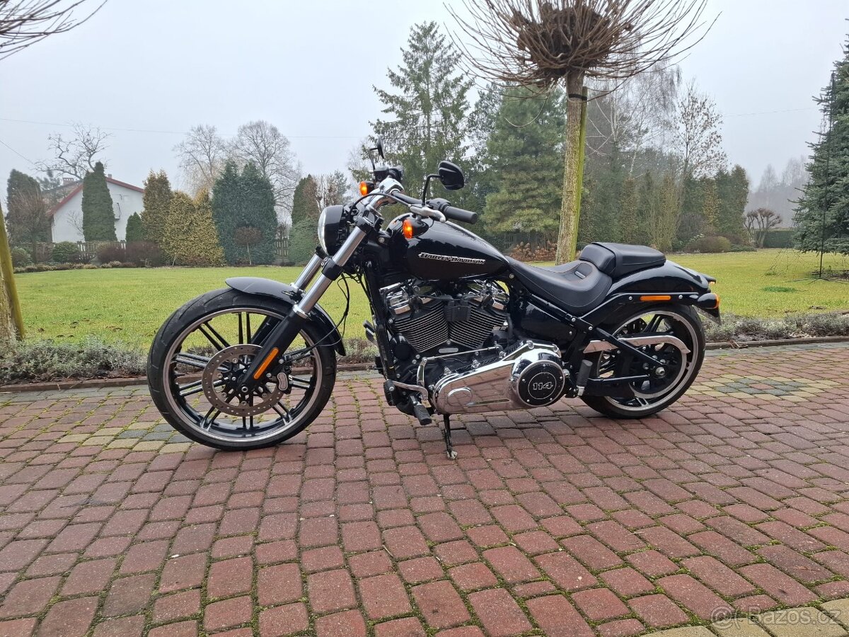 Harley Davidson Breakaut FXSBR SOFTAIL 2018