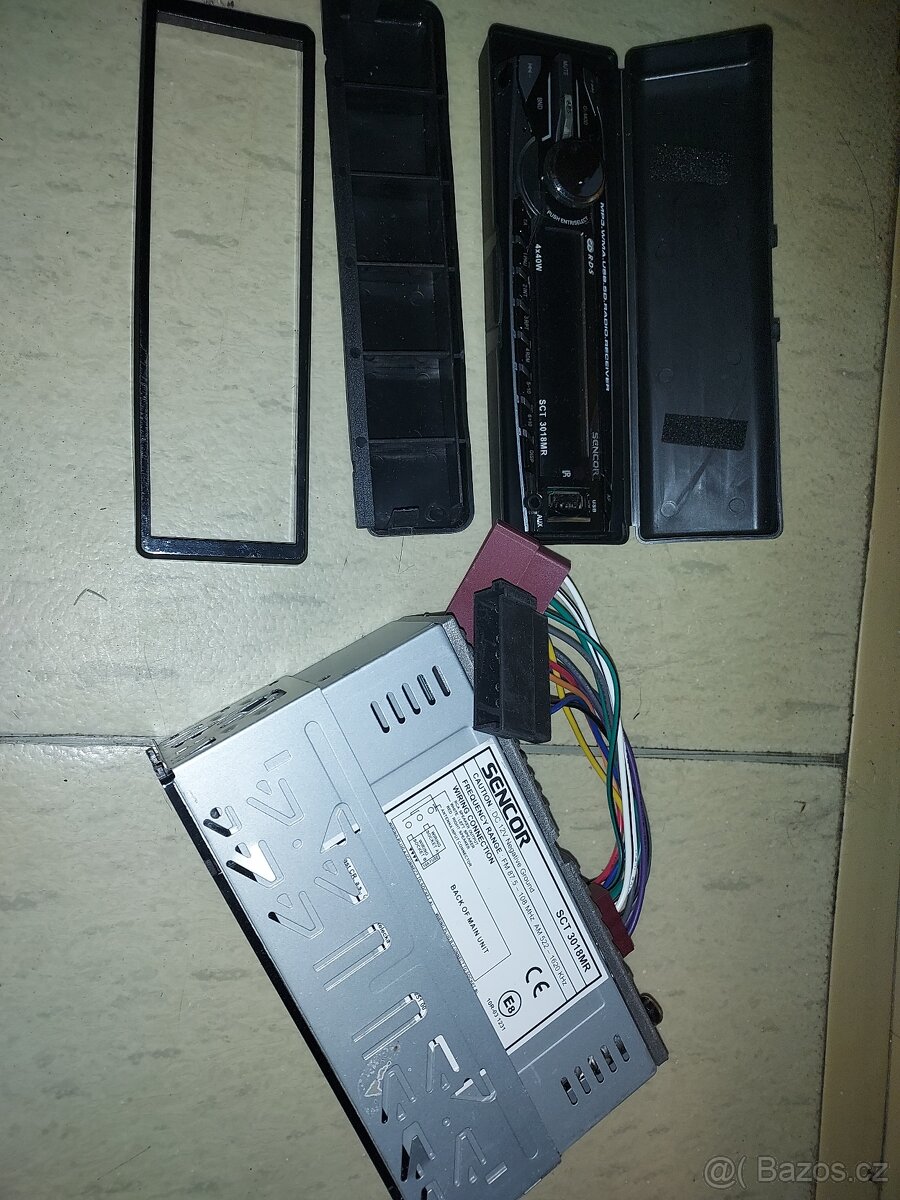autorádio Sencor SCT 3018MR
