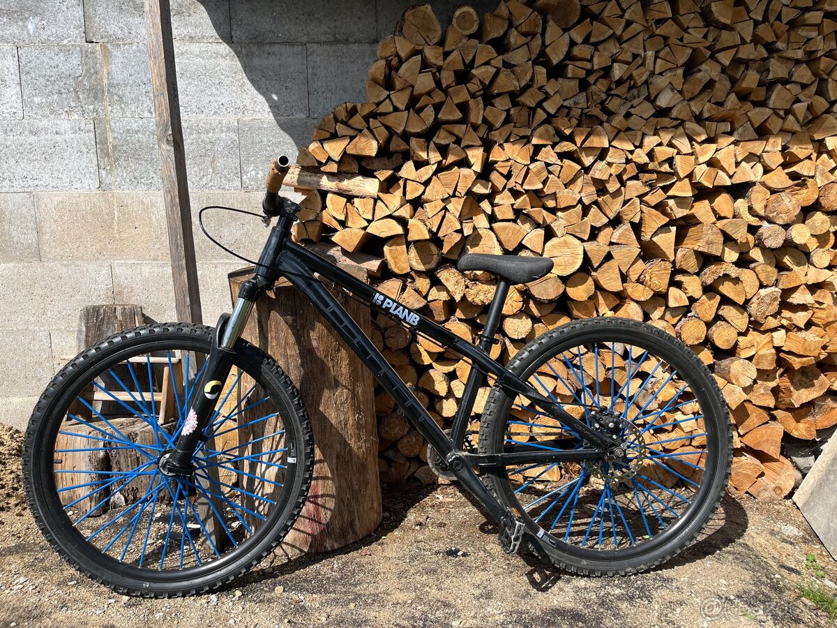 Mtb kolo dirt king