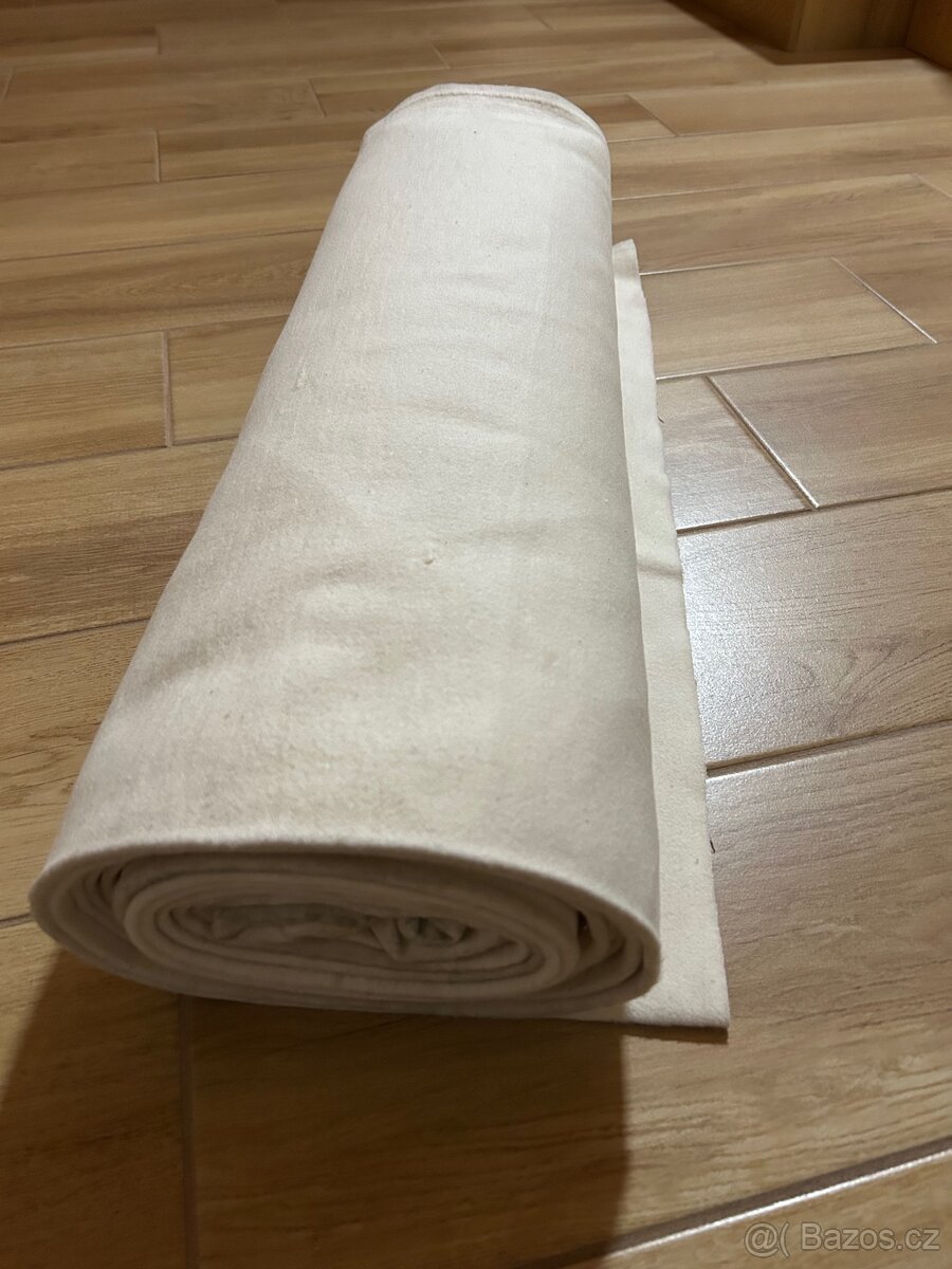 Látka filc 140 cm šířka