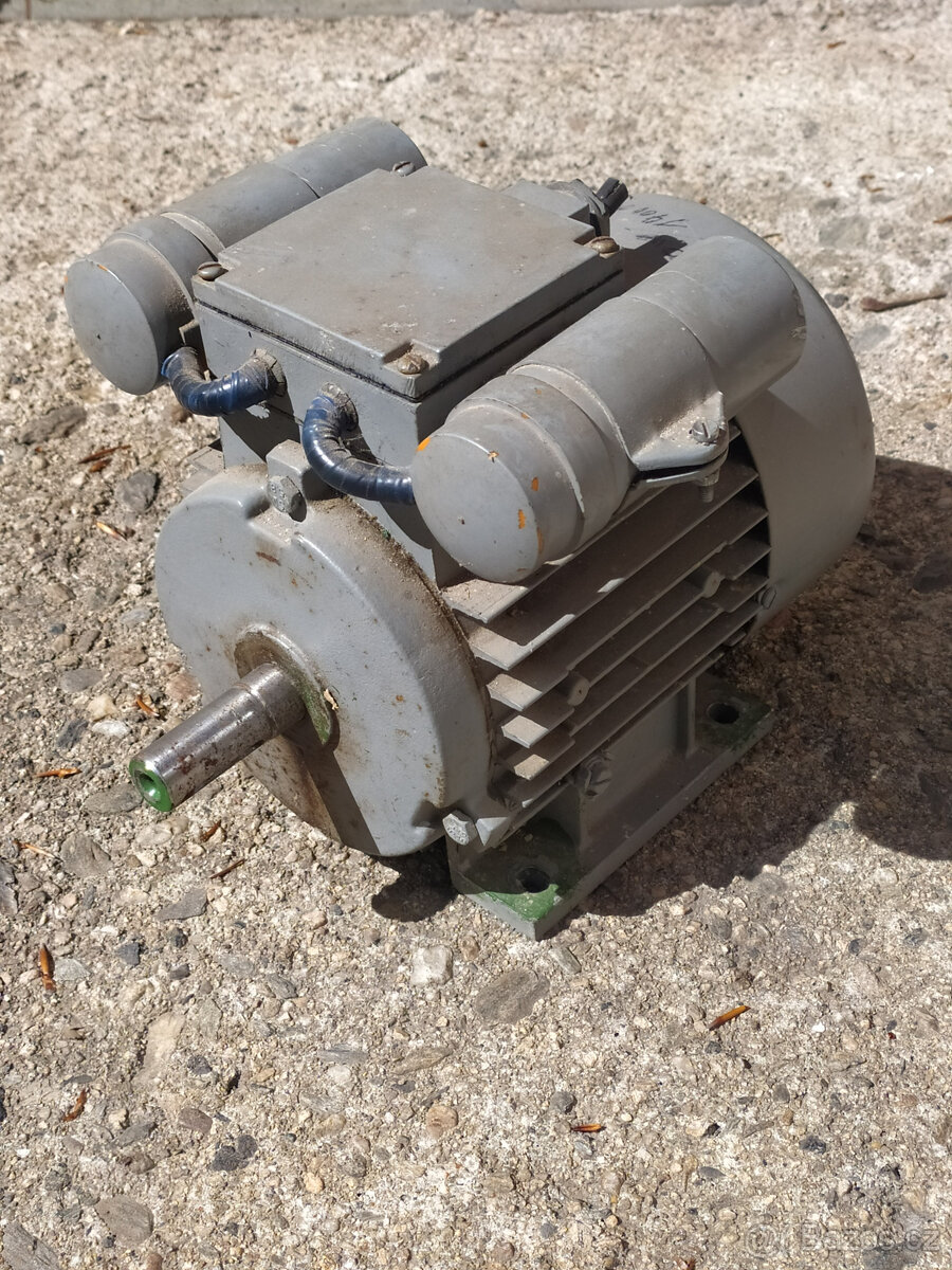 Jednofázový elektromotor