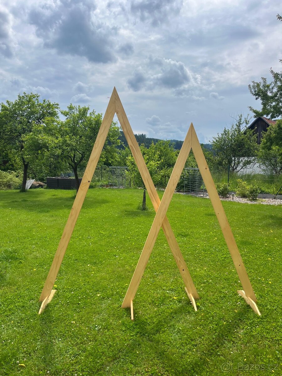 Slavobrána, svatební brána