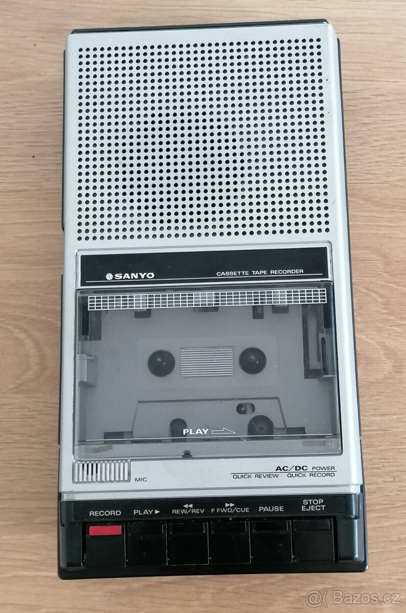 Magnetofon kazetovy Sanyo Slim 3
