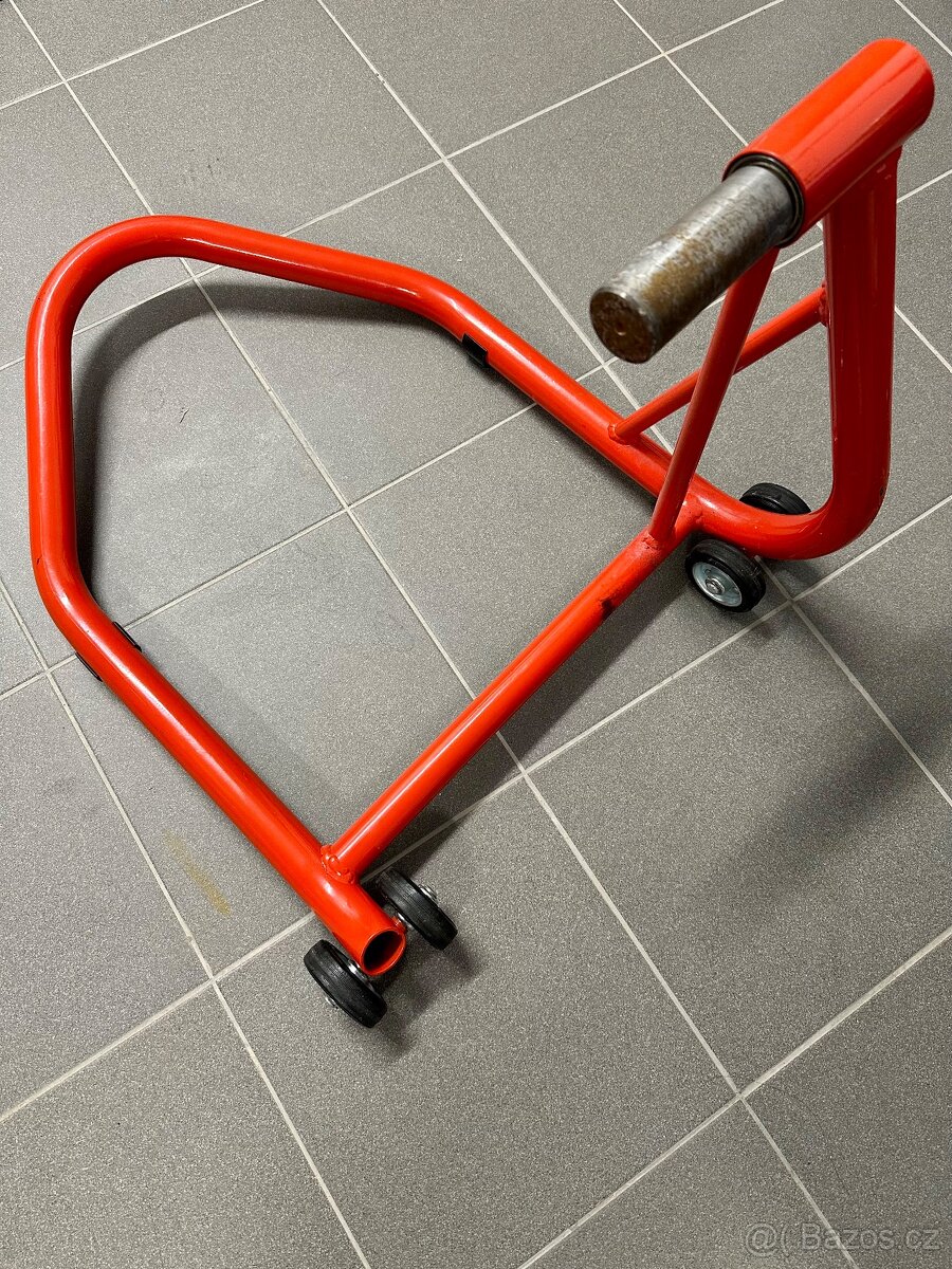 Servisní stojan pro zadní kyvnou vidlici DUCATI