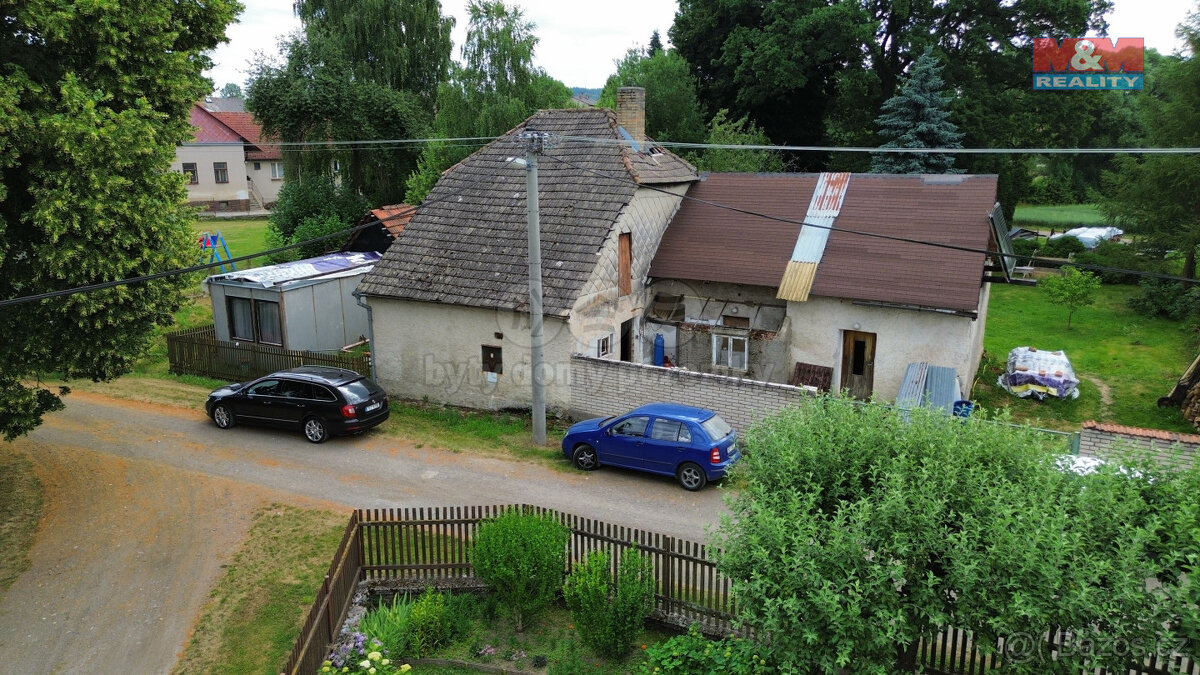 Prodej rodinného domu,150 m², Nemyšl
