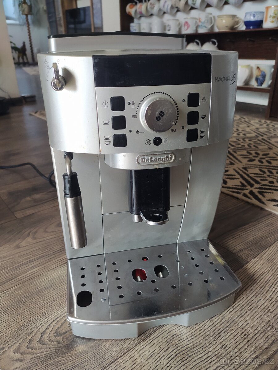DeLonghi Magnifica