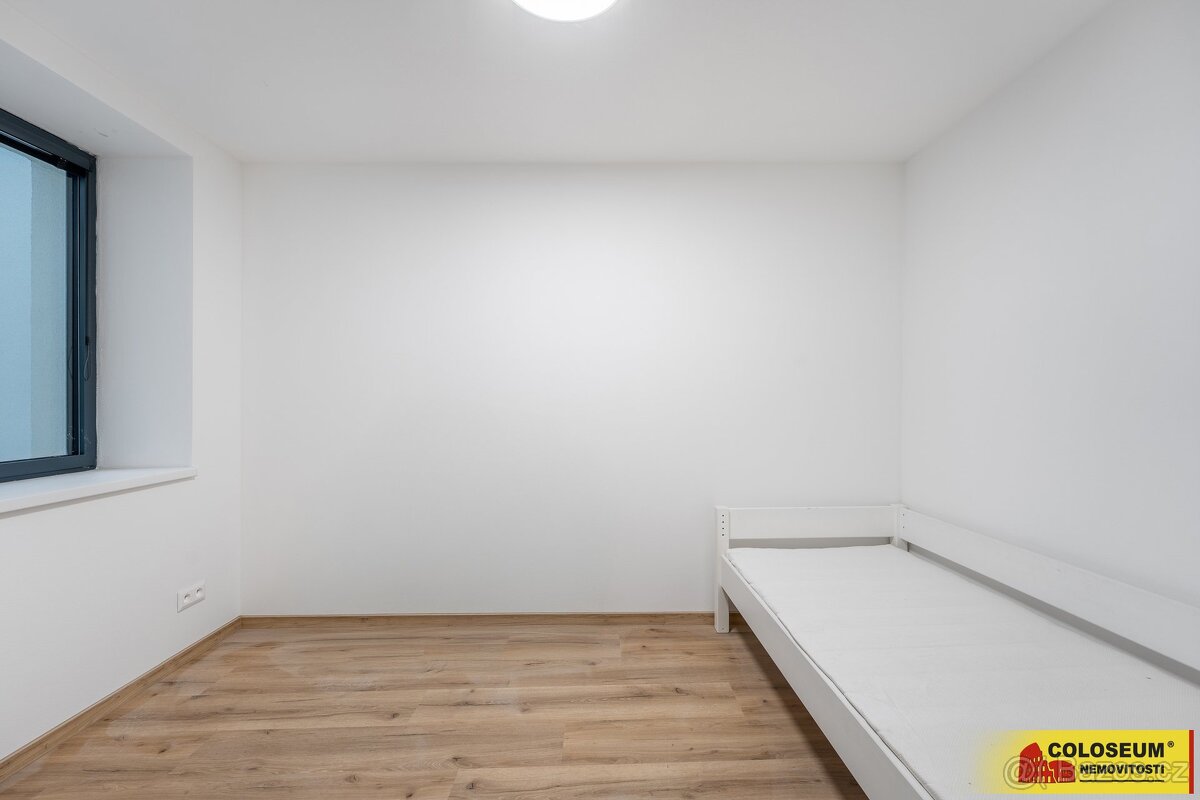 Brno - Husovice - Pronájem pokoje 9 m² - byt