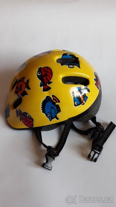 Dětská ochranná přilba cyklistická.