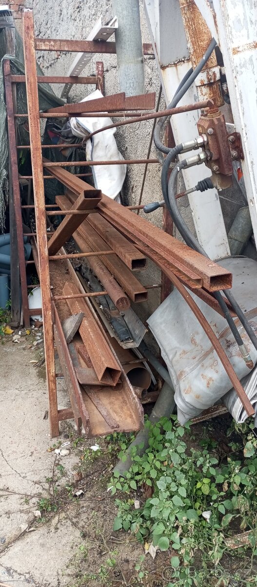 Železo traverza účko íčko jekl kulatina