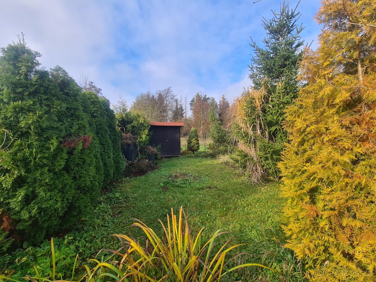 Zahrada v zahrádkářské kolonii Jičín