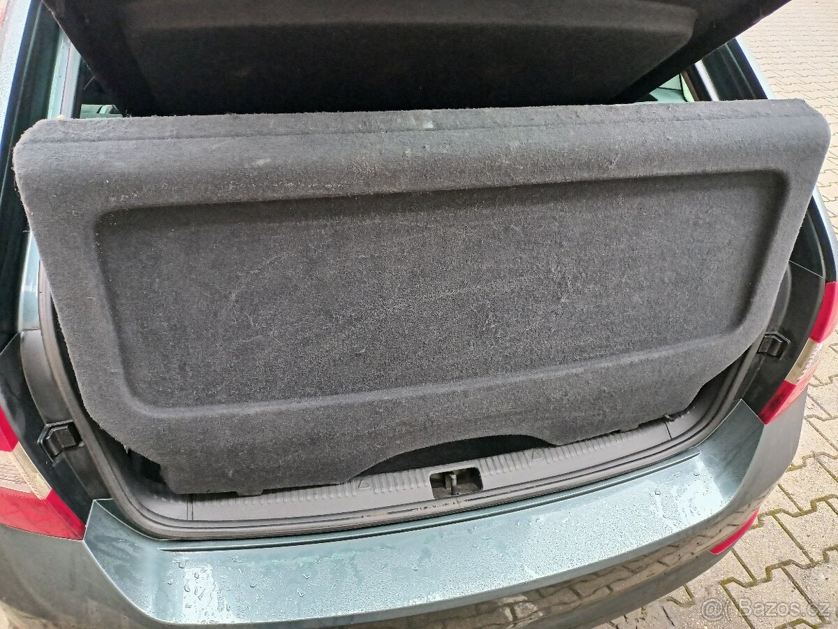 Škoda Roomster - plato do kufru